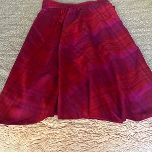 Elegant Red Plaid Women's Skirt